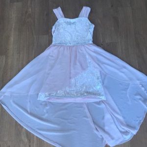 Girls dress